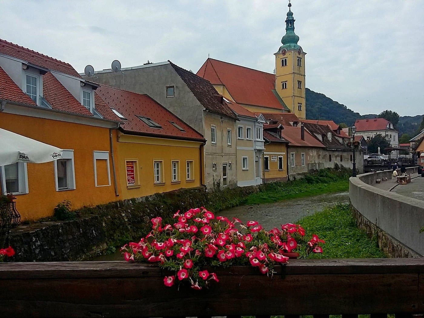 Gradna stream walks