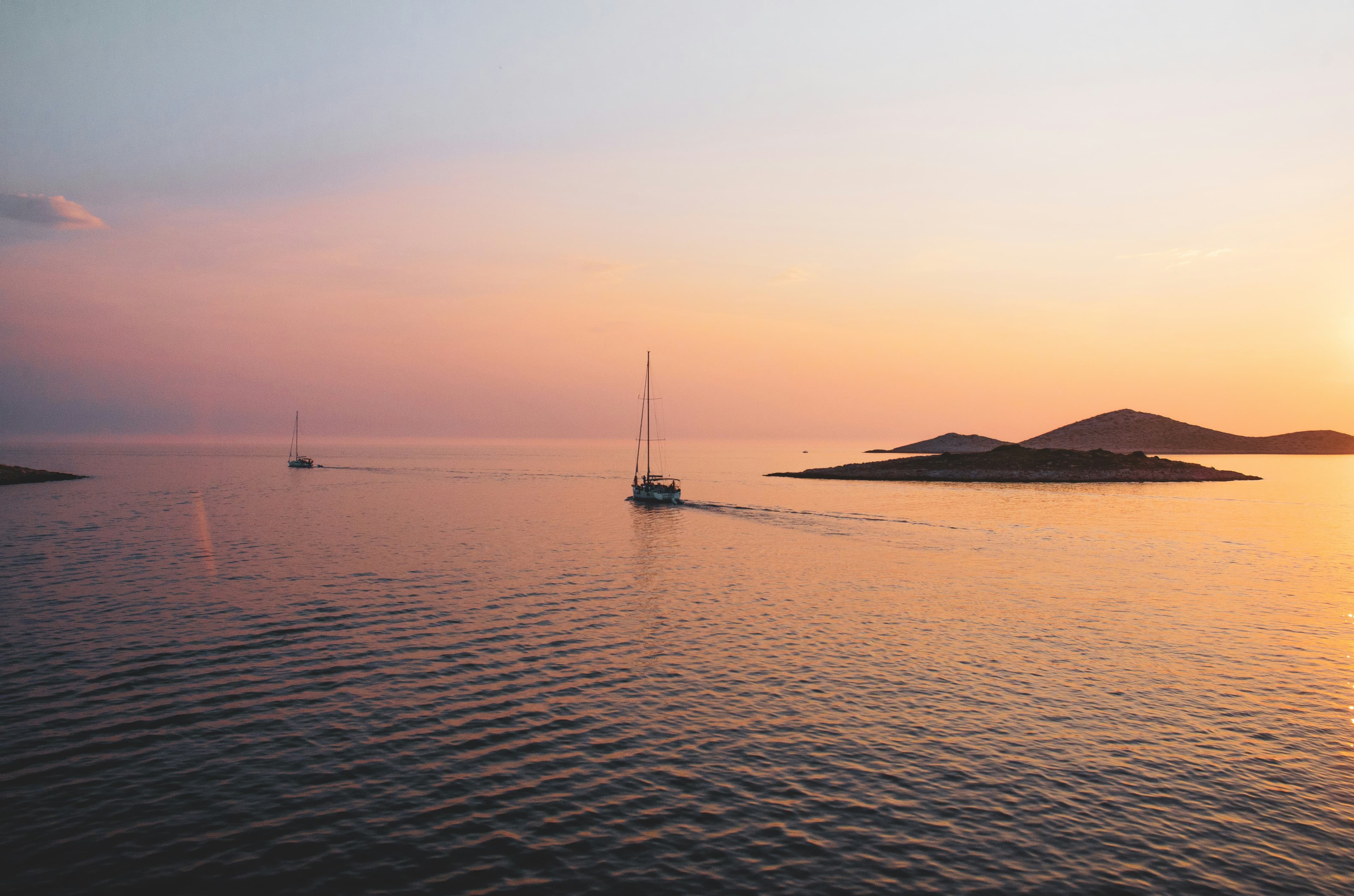 Sailing in Croatia: A Complete Guide to Chartering, Routes, Costs, and Tips